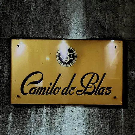 Atico De Diseno En El Centro 아파트 오비에도